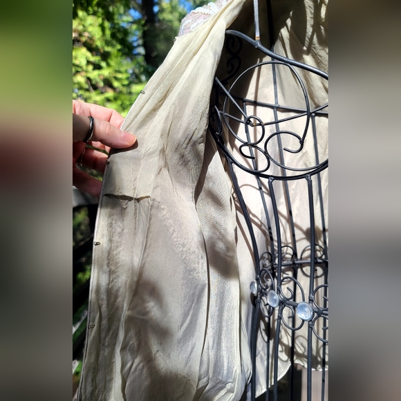 🎉HOST PICK🎊Star Light Co. Vintage lavender embroidered & lined sweater szS - Picture 13 of 13